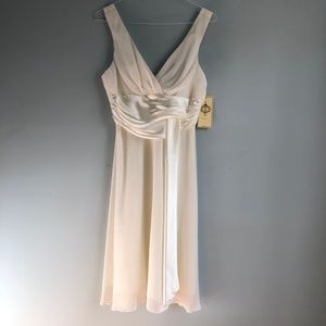 Ivory Wedding Dress Brand New w/ Tags Size L